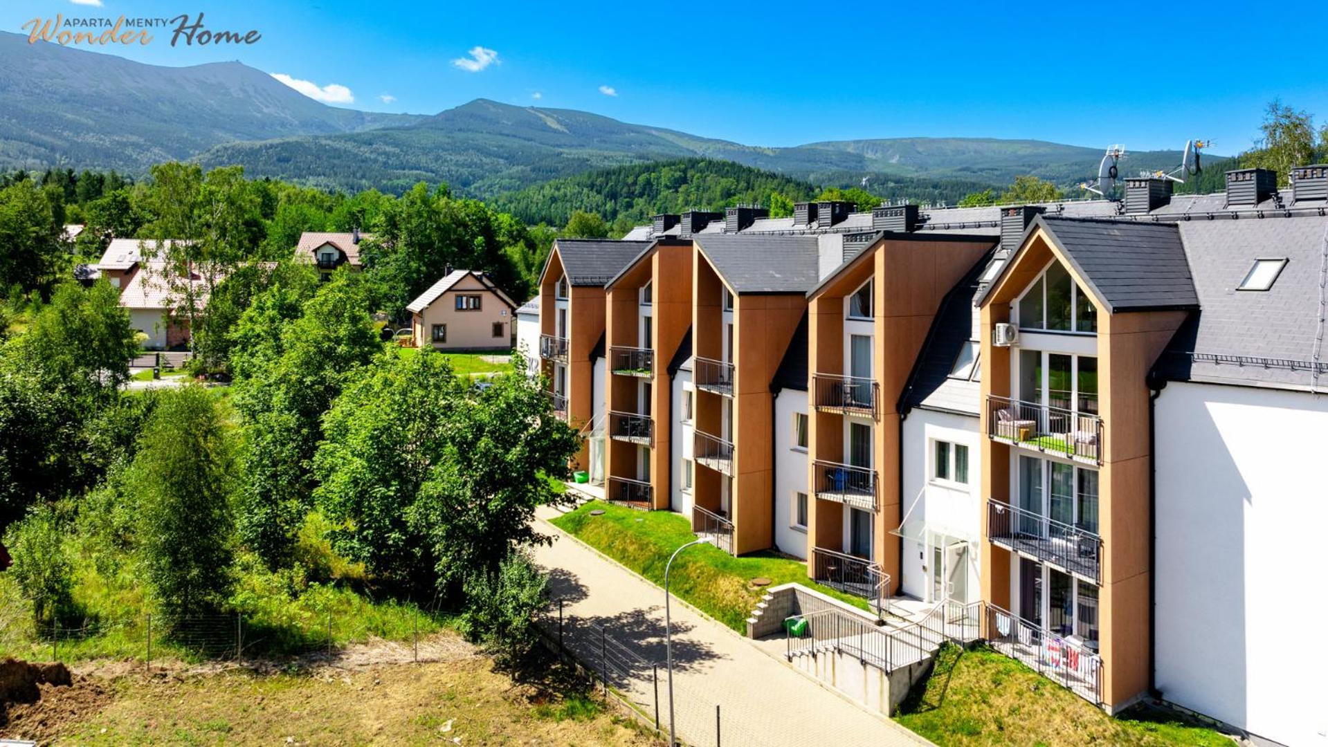 Wonder Home - Apartamenty W Malowniczej Okolicy, Z Balkonami I Widokiem Na Gory Karpacz Esterno foto